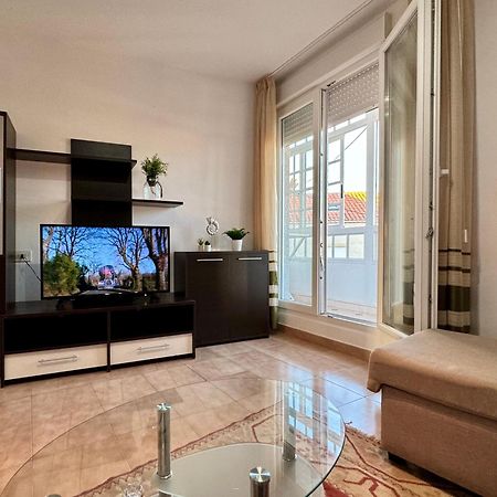Apartamento Paseo Maritimo-A Illa De Arousa Esterno foto