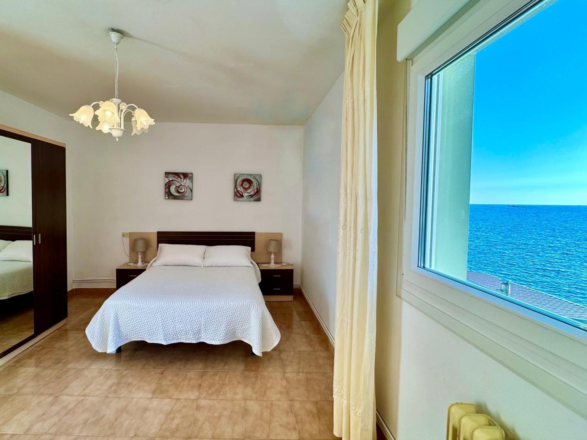 Apartamento Paseo Maritimo-A Illa De Arousa Esterno foto
