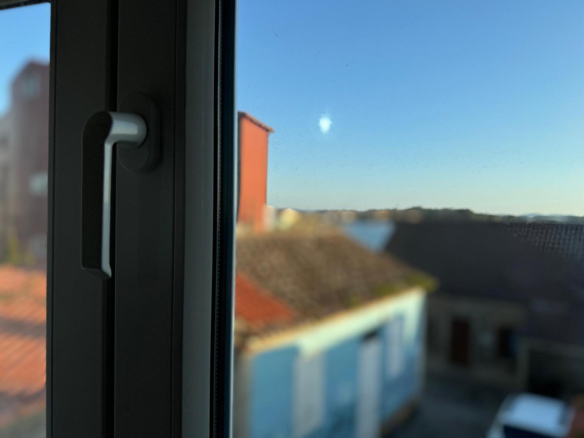 Apartamento Paseo Maritimo-A Illa De Arousa Esterno foto