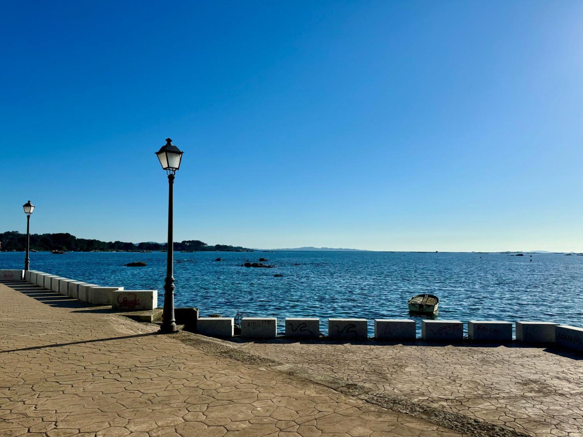 Apartamento Paseo Maritimo-A Illa De Arousa Esterno foto